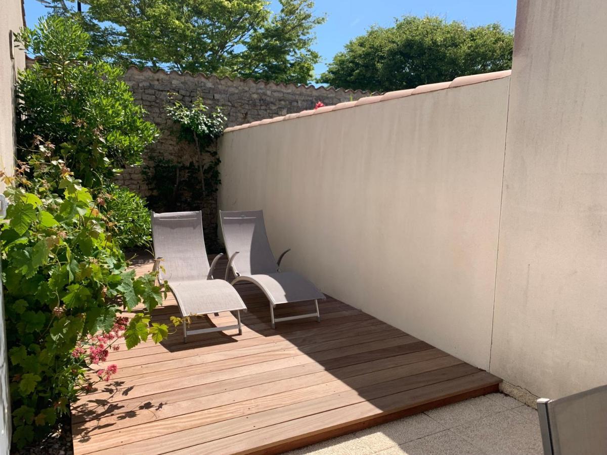Appartement Vauban サン・マルタン・ド・レ エクステリア 写真